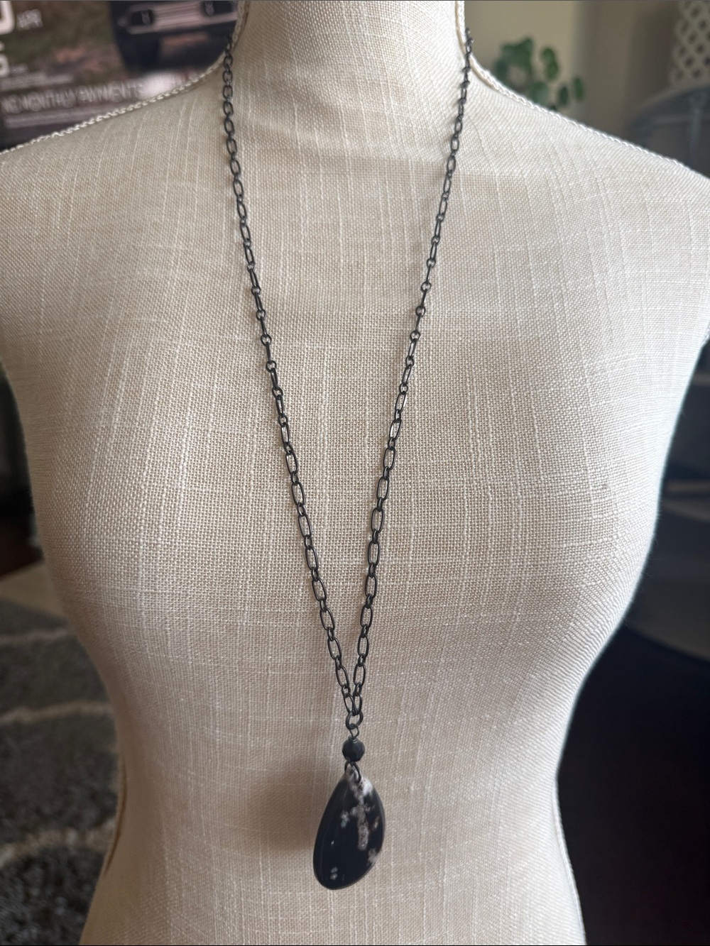15” Drop Black Beaded Teardrop Pendant Necklace - Women Jewelry
